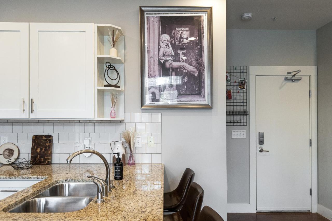 Stunning Nashville Condo Minutes From Broadway Екстериор снимка
